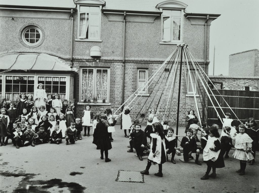 Children performing a maypole drill, Southfields Infants' School, Wandsworth, London, 1906 by Unknown