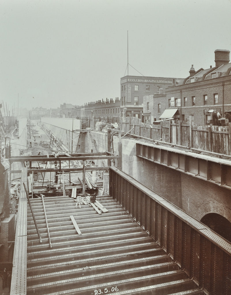 Detail of Construction of the bridge approach to Rotherhithe Tunnel, Bermondsey, London, 1906 by Unknown