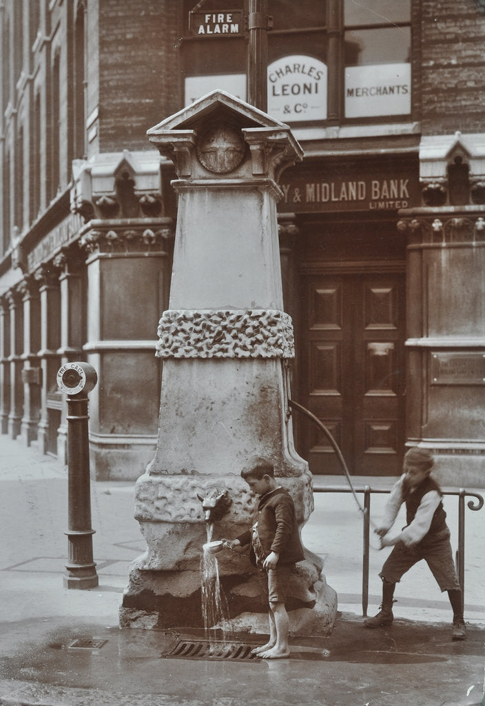 Detail of Children drawing water from the Aldgate pump, London, August 1908 by Unknown