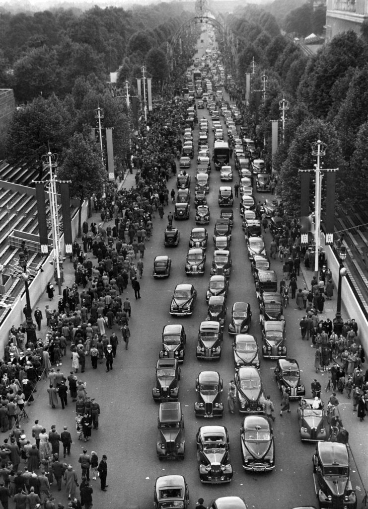 Detail of Coronation crowds by Associated Newspapers