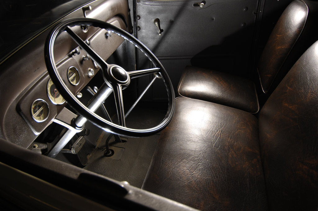 Detail of Chevrolet Suburban 1937 by Simon Clay