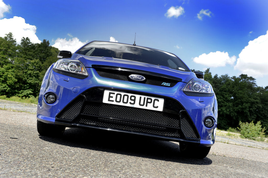 Detail of Ford Focus RS 2009 by Simon Clay