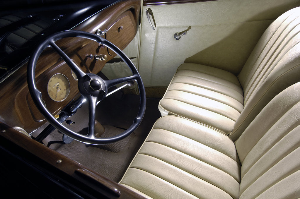 Detail of Ford Sedan custom 1934 by Simon Clay