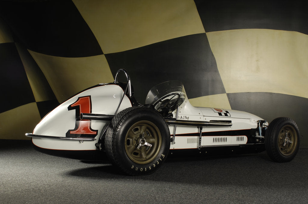 Detail of Meskowski bowes seal fast special 1960 by Simon Clay