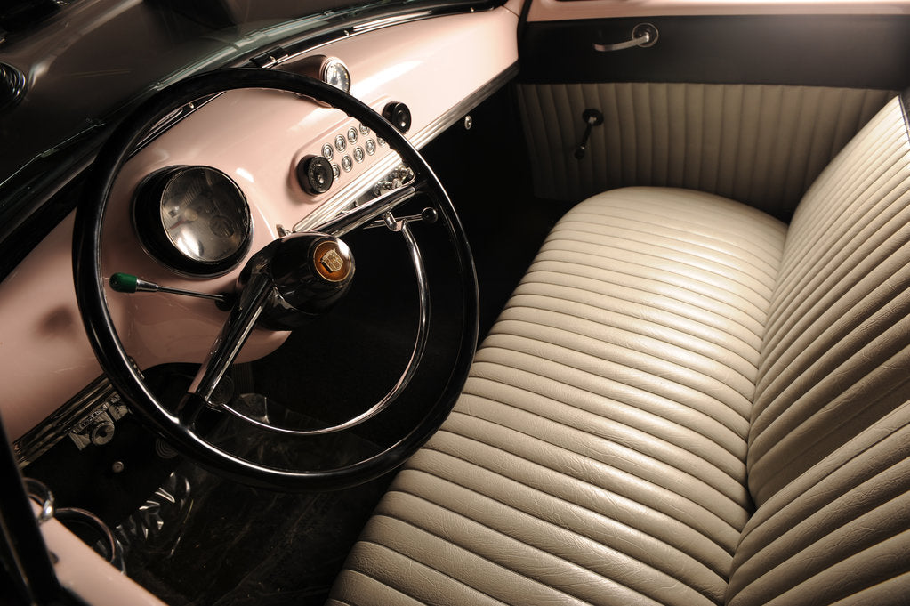 Detail of Nash rolltop convertible Marilyn Monroe 1951 by Simon Clay