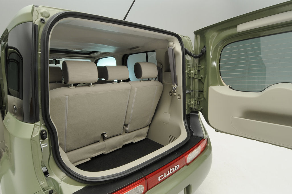 Detail of Nissan Cube 2008 by Simon Clay