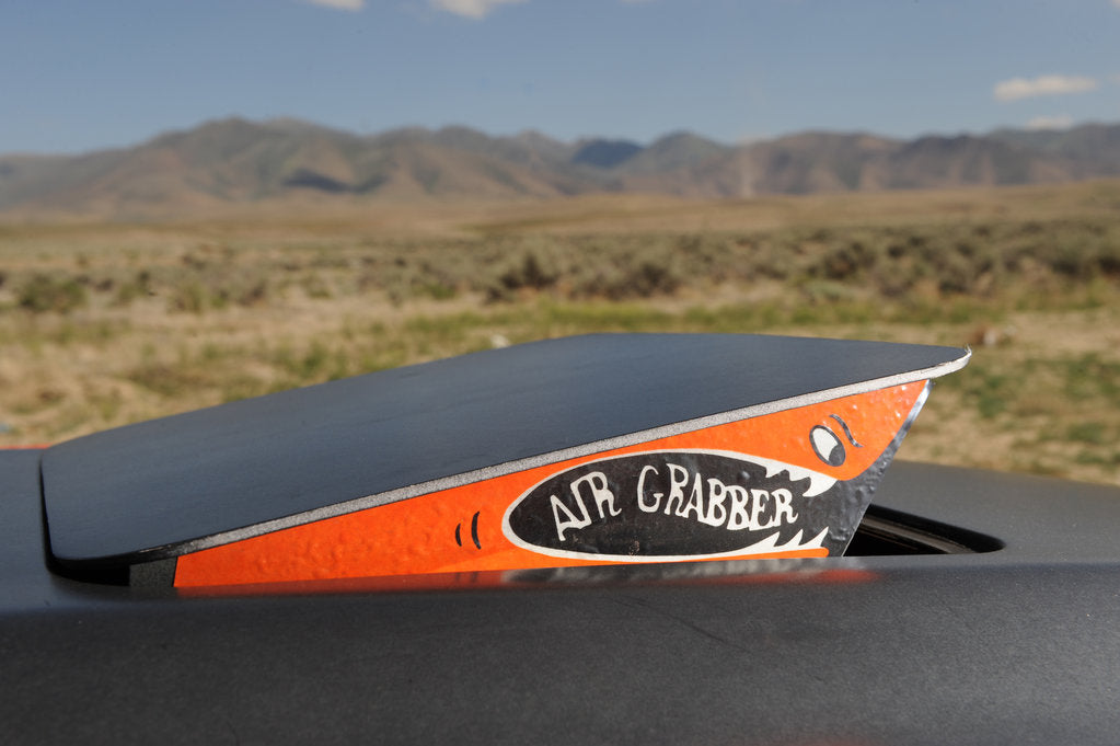 Detail of Plymouth Hemi Roadrunner 1970 by Simon Clay