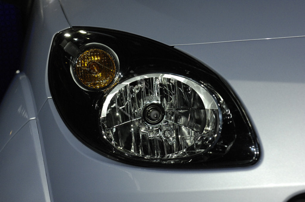 Detail of Renault Twingo Sport - launch 2007 by Simon Clay