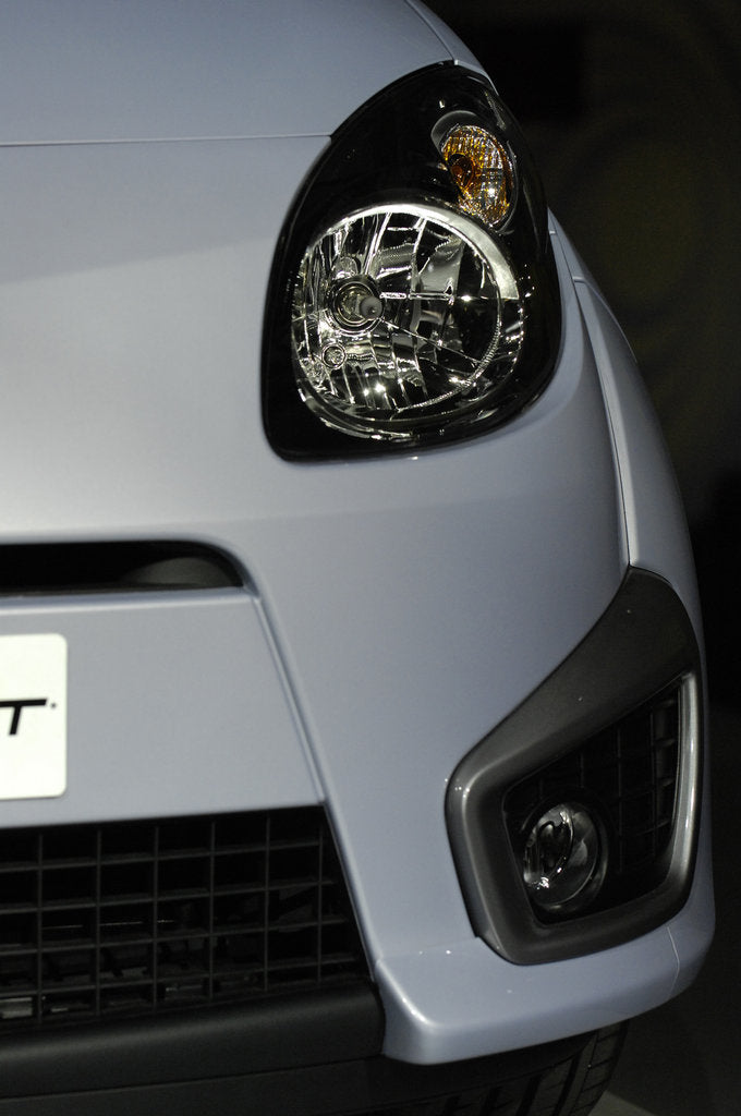 Detail of Renault Twingo Sport - launch 2007 by Simon Clay