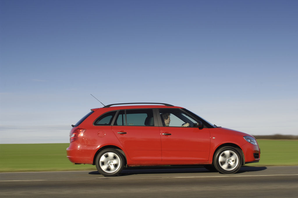 Detail of Skoda Fbia Estate  HTP 1-2  2007 by Simon Clay