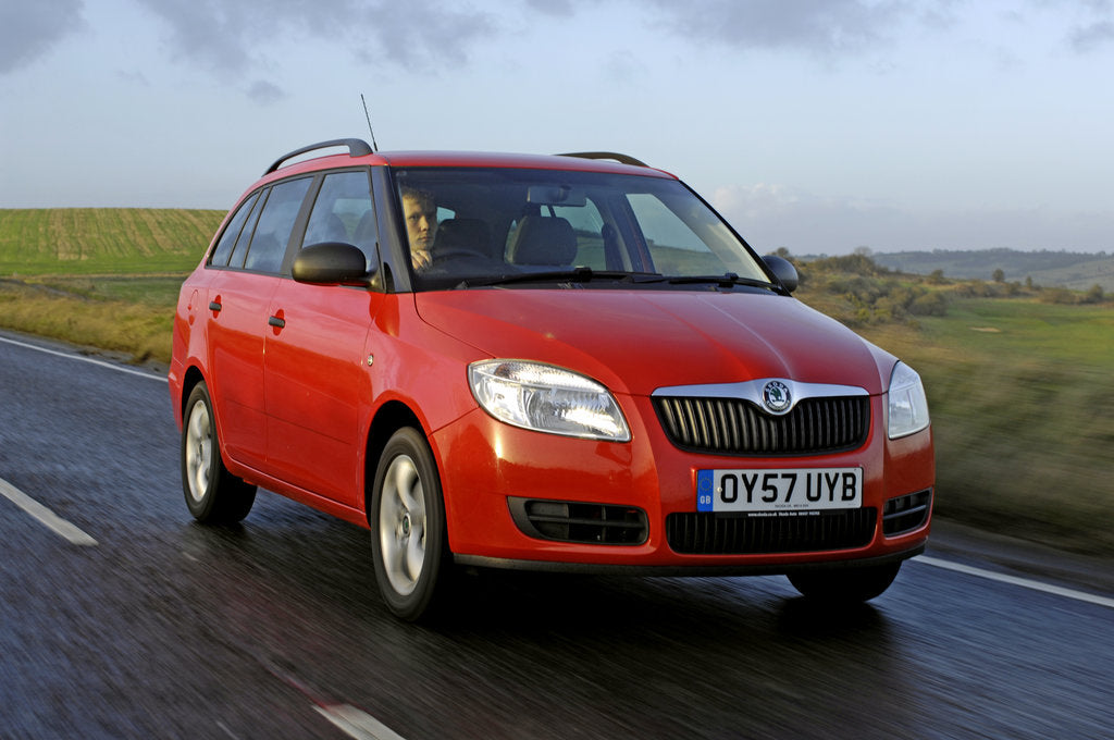 Detail of Skoda Fbia Estate  HTP 1-2  2007 by Simon Clay