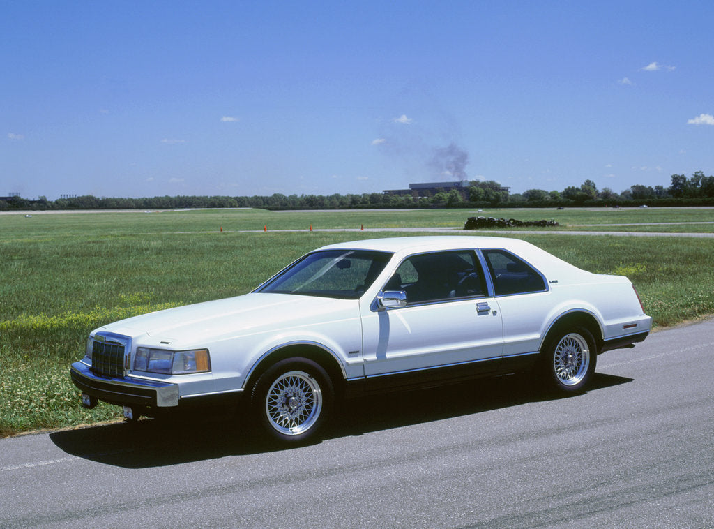 Detail of 1991 Lincoln mk 7 LSC by Unknown