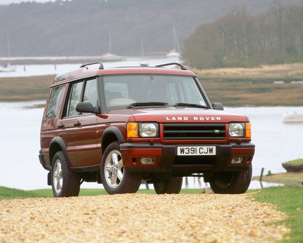 Detail of 2000 Land Rover Discovery TD5 by Unknown