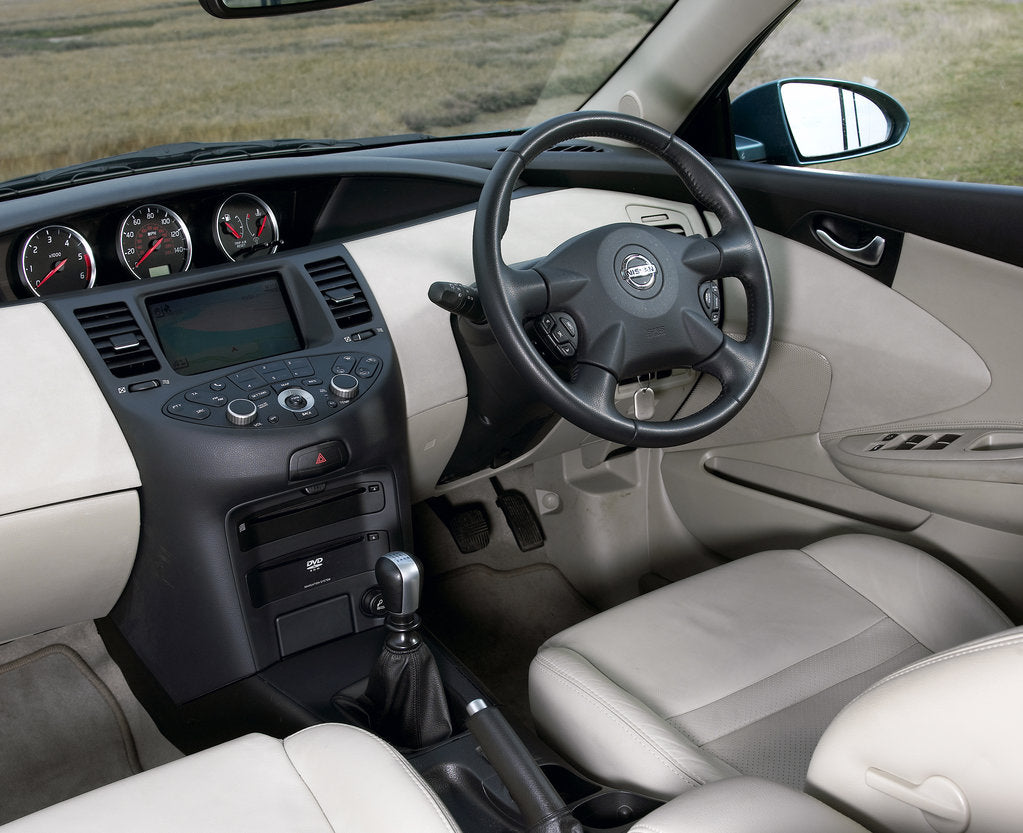 Detail of 2003 Nissan Primera 2.2TD Estate Interior by Unknown