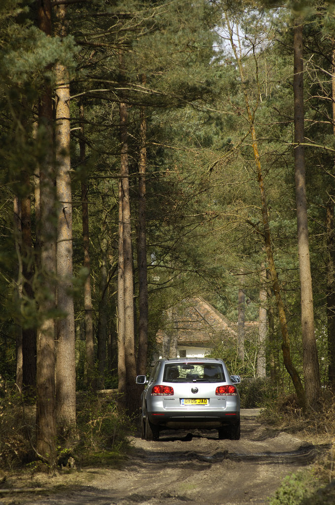Detail of 2005 VW Tovareg Tdi V6 by Unknown