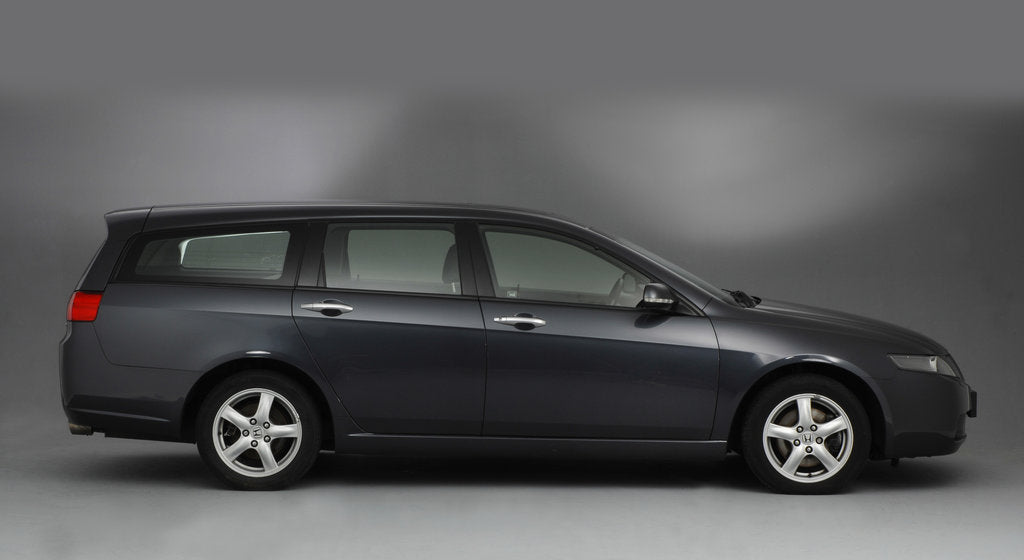 Detail of 2003 Honda Accord Tourer i-vtec by Unknown