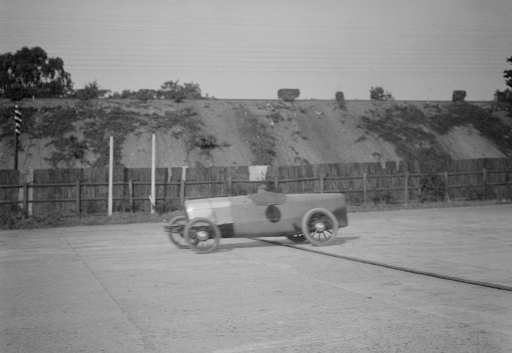 Detail of HE 14/40 driven by RJ Sully, Brooklands by Bill Brunell