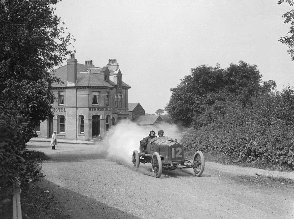 Detail of Leon Molon's Minerva passing the Ginger Hall Hotel, Sulby, during the RAC Isle of Man TT race, 1914 by Bill Brunell