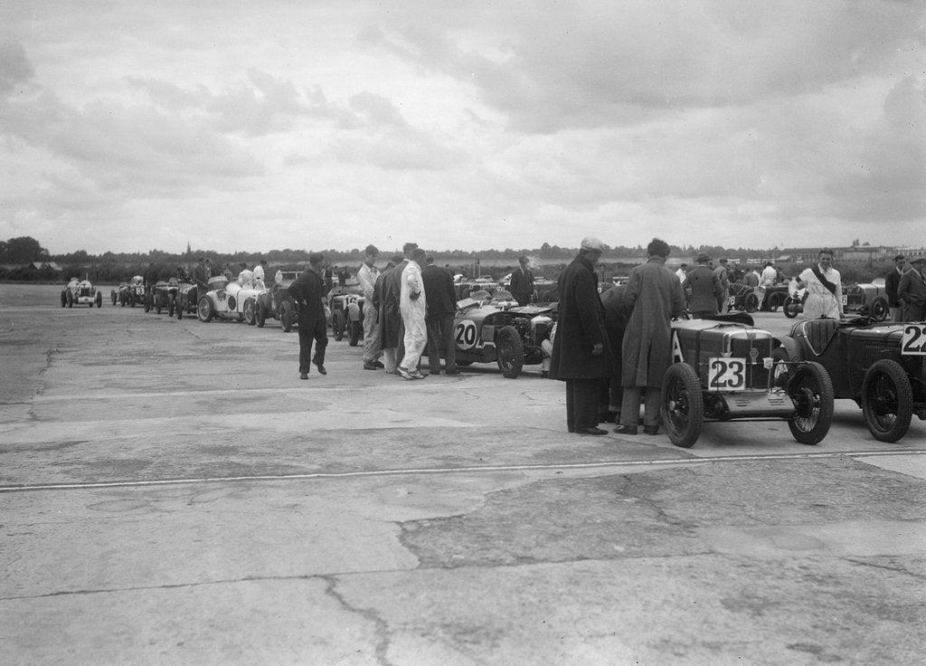 Detail of LCC Relay GP, Brooklands, 25 July 1931 by Bill Brunell