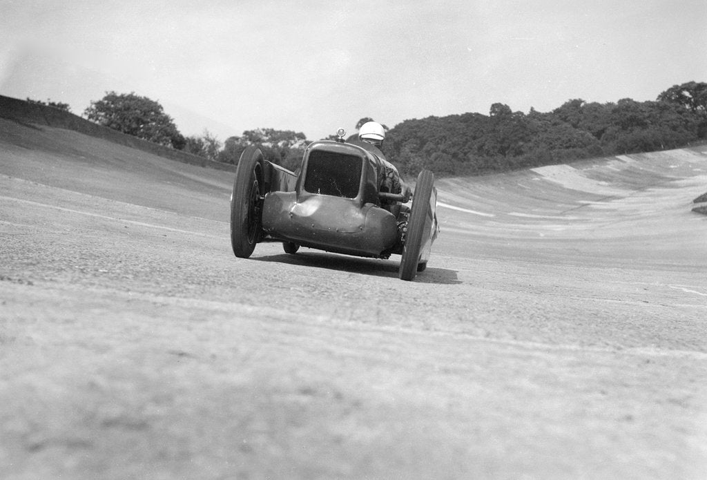 Detail of Leon Cushman's Austin 7 racer making a speed record attempt, Brooklands, 8 August 1931 by Bill Brunell