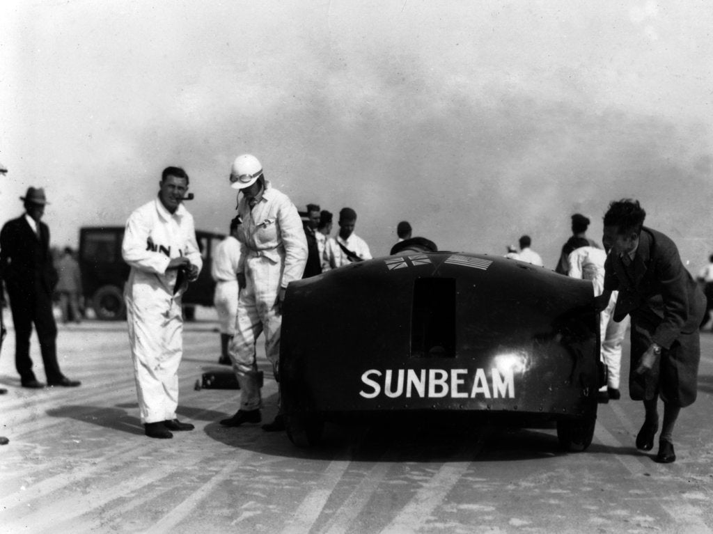 Detail of Sunbeam 1000hp World Land speed record attempt at Daytona 1927 by Unknown