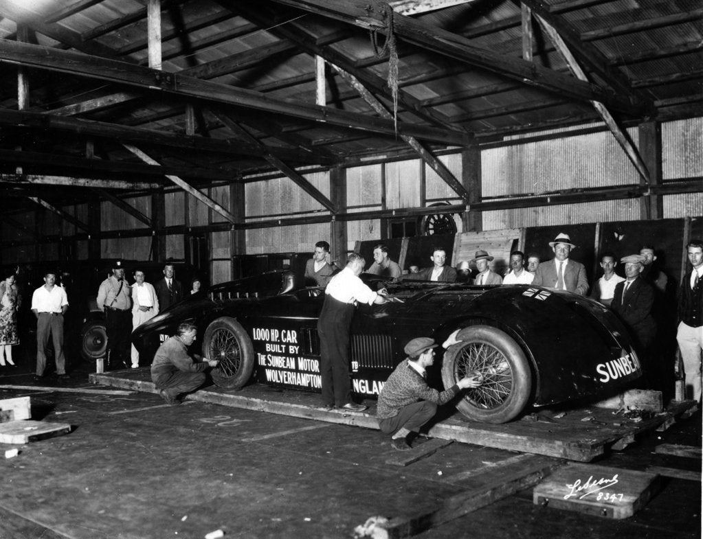 Detail of Sunbeam 1000hp World Land speed record attempt at Daytona 1927 by Unknown