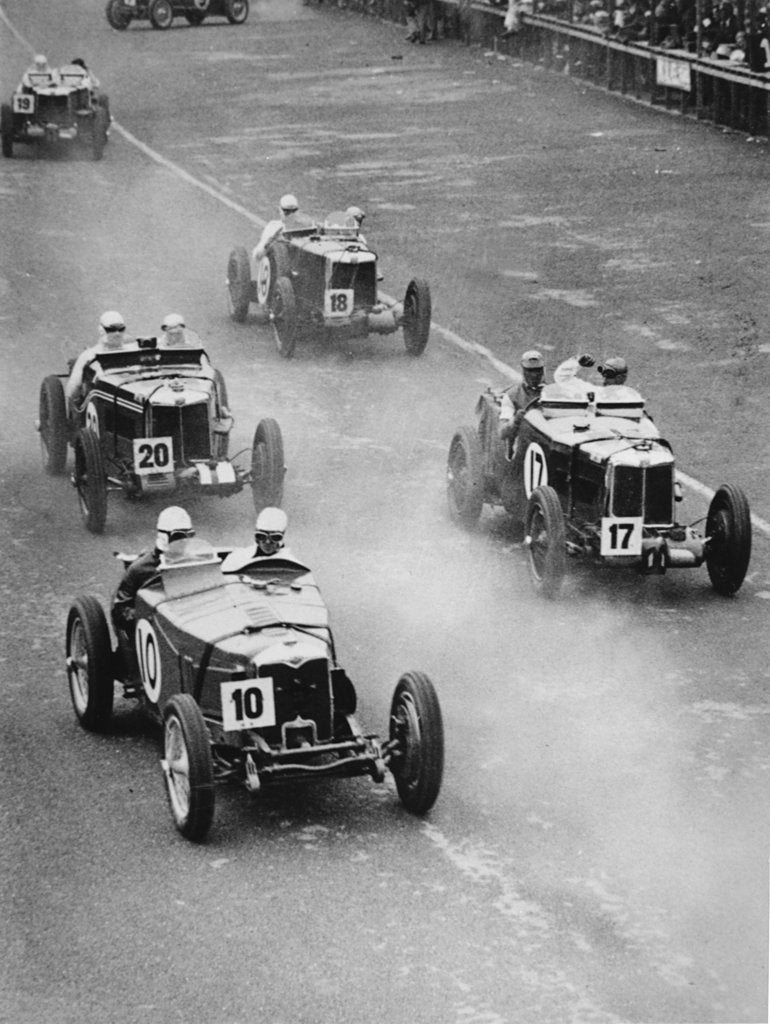 Detail of 1933 Ulster TT, MG Magnette K3 Nuvolari, car number 17, trails Riley by Unknown