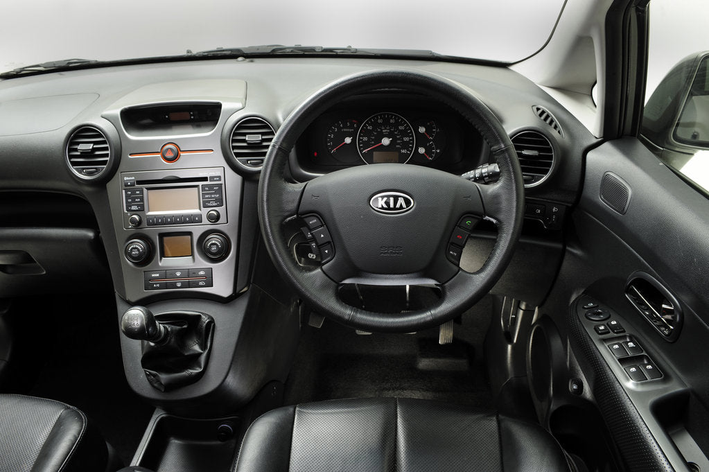 Detail of 2012 Kia Carens 3 CDRi by Unknown