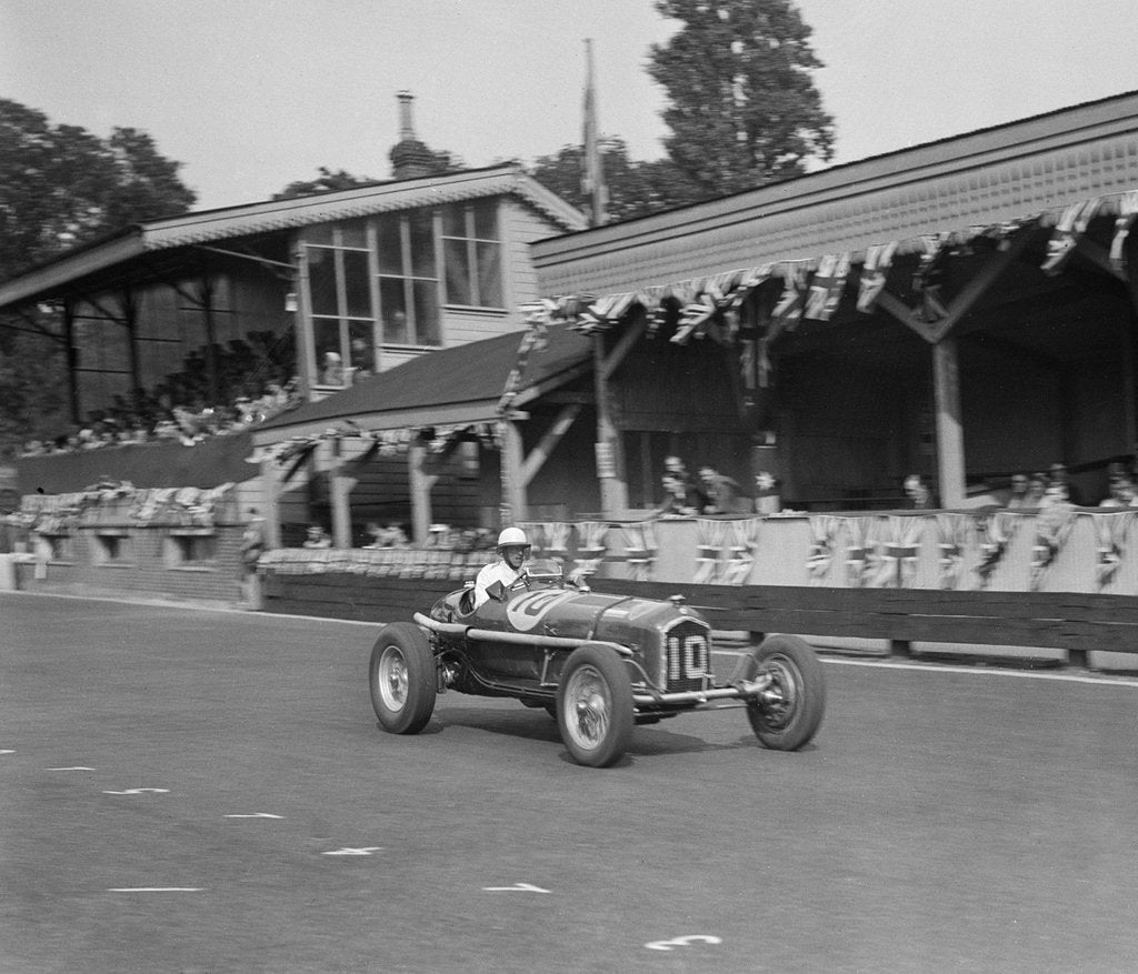 Detail of Alfa Romeo Monza of Kenneth Evans racing at Crystal Palace, London, 1939 by Bill Brunell