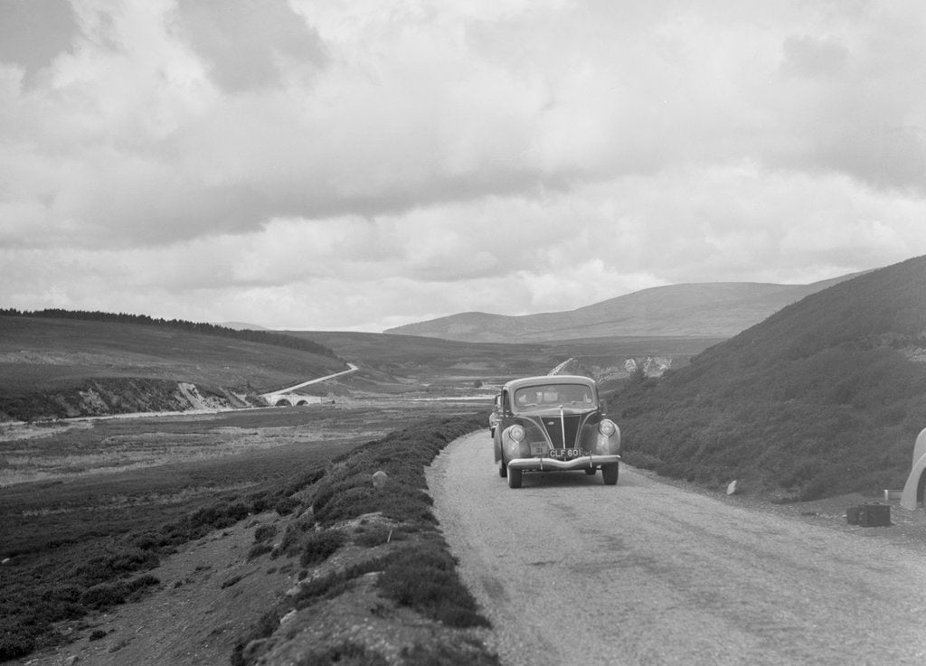 Detail of Ford V8 saloon of Joan Chetwynd, RSAC Scottish Rally, 1933 by Bill Brunell