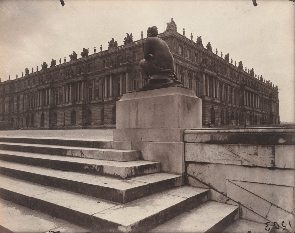 Detail of Versailles, Chaste Venus, 1922-1923 by Eugène Atget