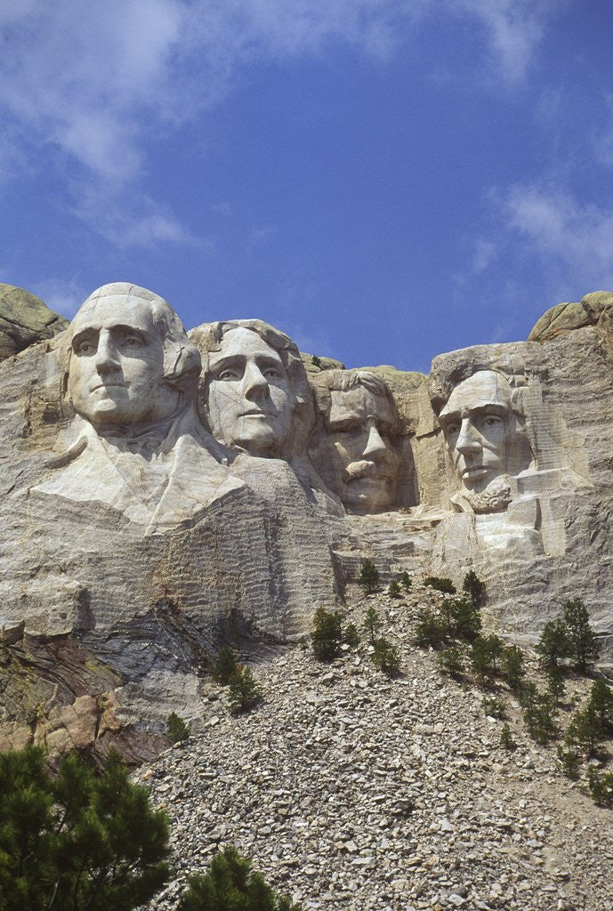 Detail of USA, South Dakota , Mount Rushmore Stone Carvings of US Presidents, George Washington, Thomas Jefferson, Teddy Roosevelt and Abraham Lincoln by Corbis
