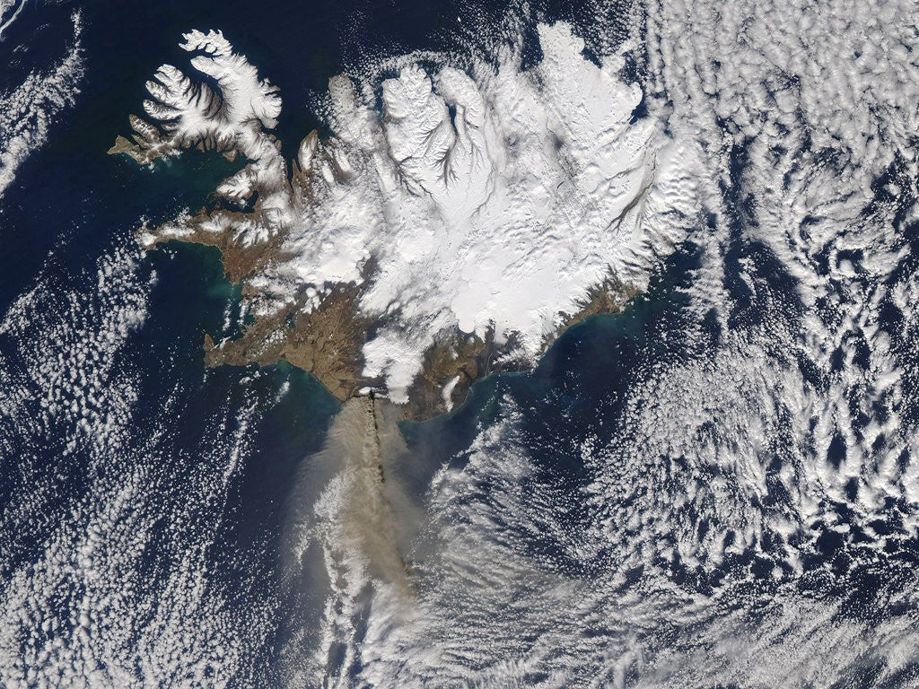 Detail of Ash plume from the Erupton of Eyjafjallajokull Volcano in Iceland by Anonymous