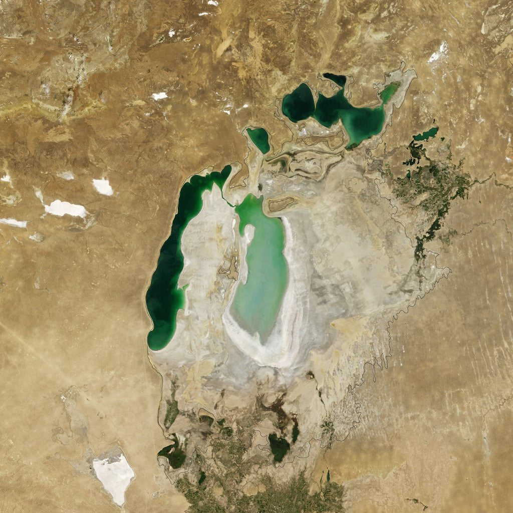 Detail of Satellite view of the Aral Sea in 2007, with the 1960 shoreline super-imposed by Anonymous