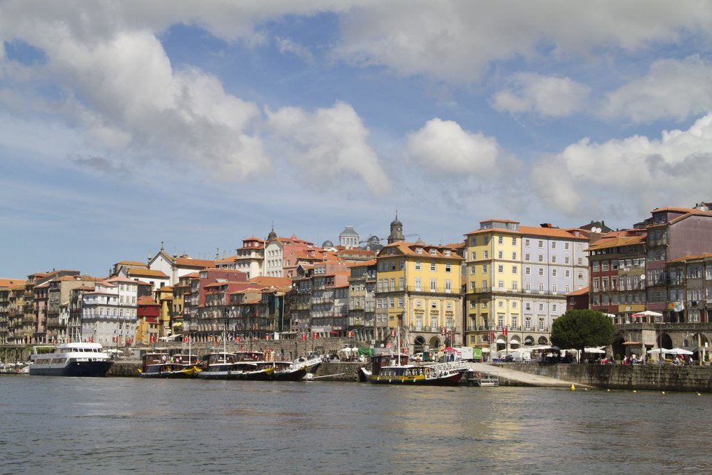 Detail of Riberia district from the Duoro River by Anonymous