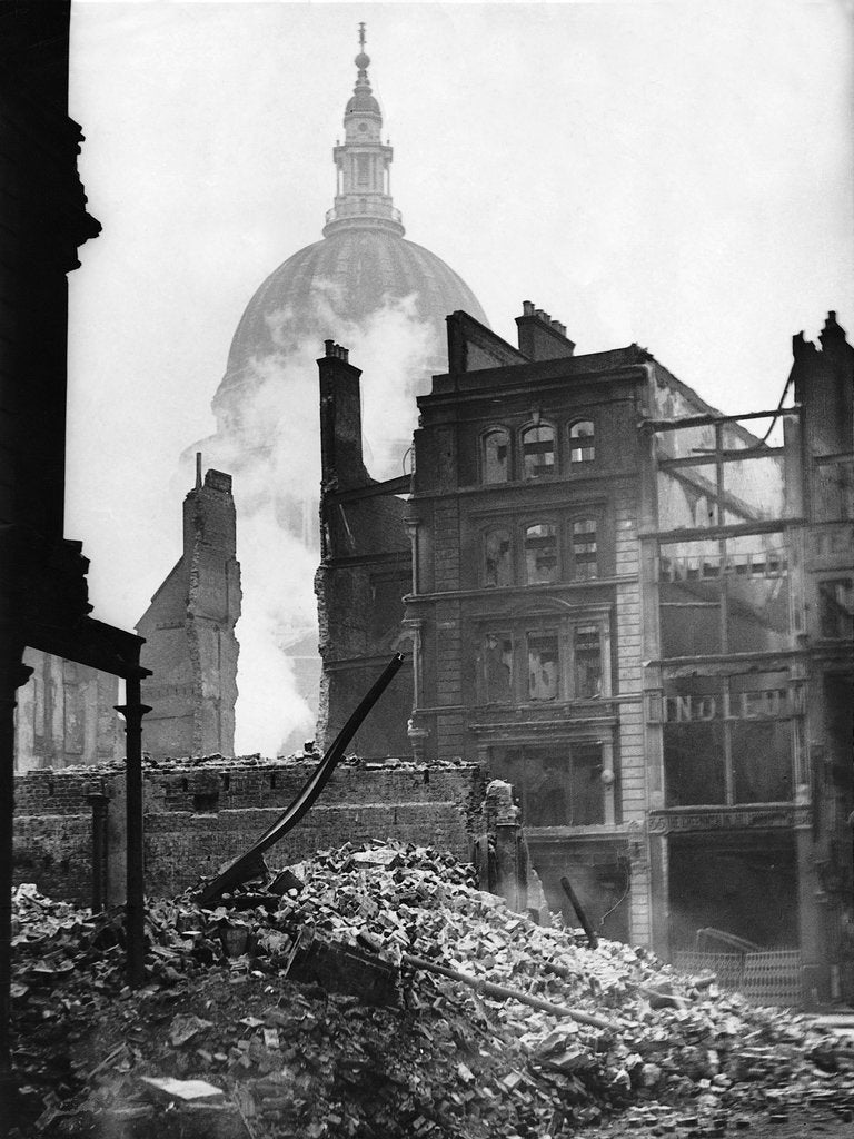 Detail of St. Paul's a week after major air raids by Associated Newspapers