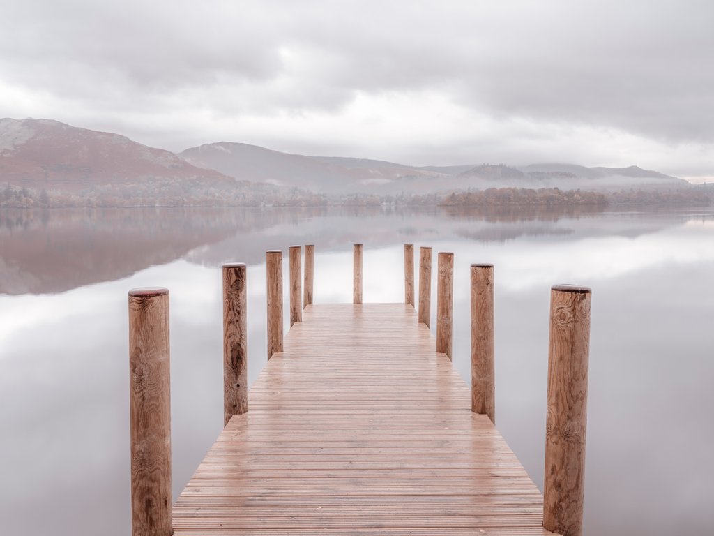 Detail of Derwentwater pier by Assaf Frank