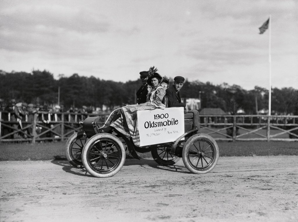 Detail of 1900 Oldsmobile by Anonymous