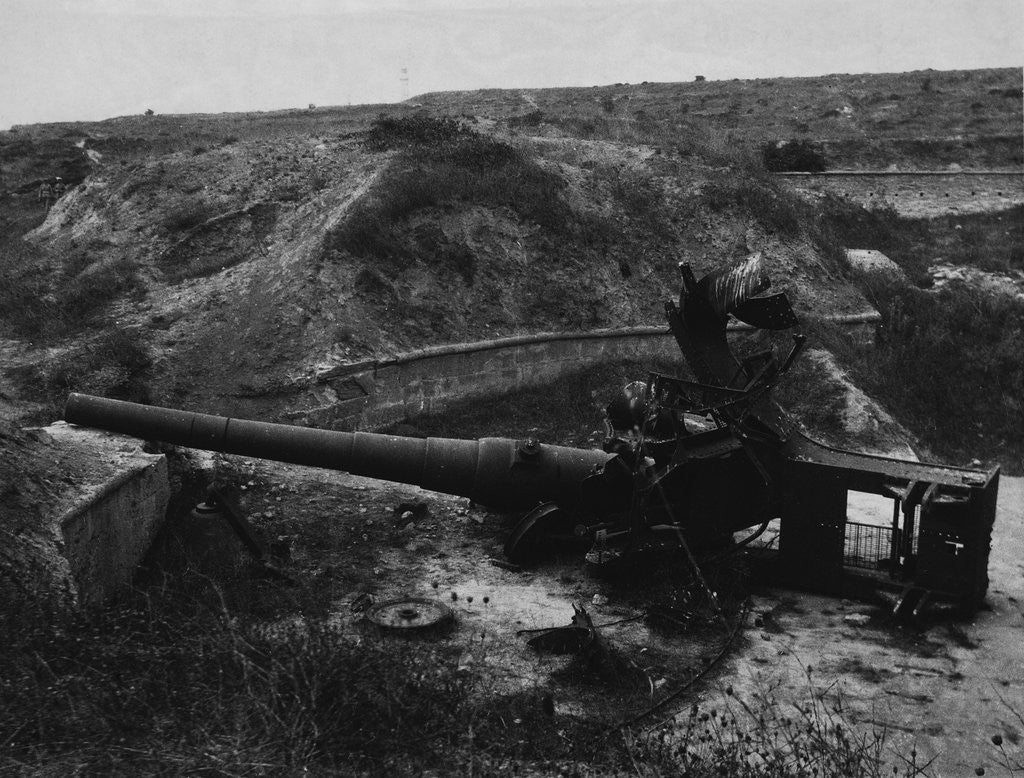Detail of Damaged Turkish Artillery at Dardanelles, 1915 by Anonymous