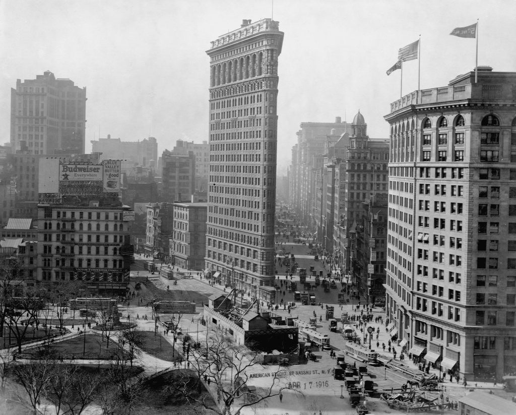 Detail of Flatiron Building, 1916 by Anonymous
