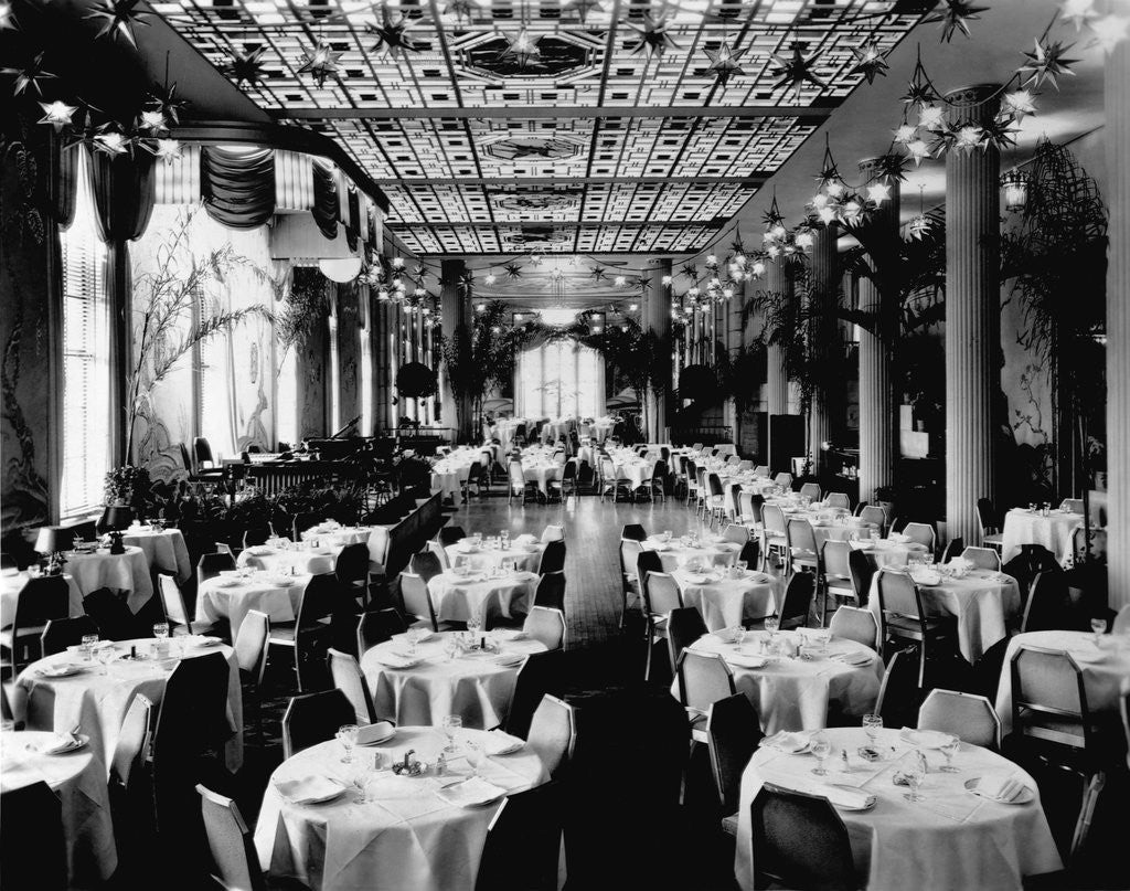 Detail of Dining Room of the Waldorf-Astoria Hotel, New York by Anonymous