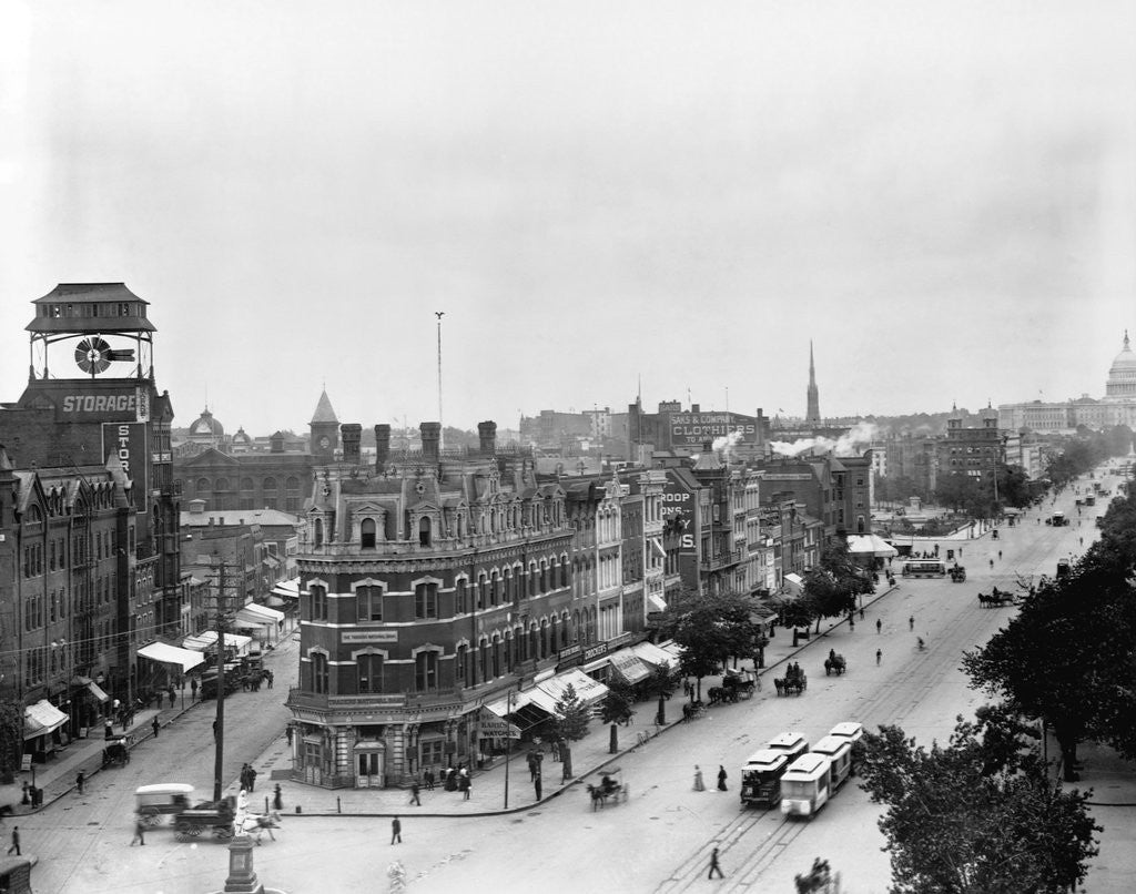 Detail of Traders National Bank, 10th and Pennsylvania Avenue, N. W. Washington, D.C. by Anonymous