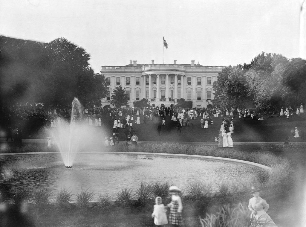 Detail of Tourists by Fountain on White House Lawn by Anonymous