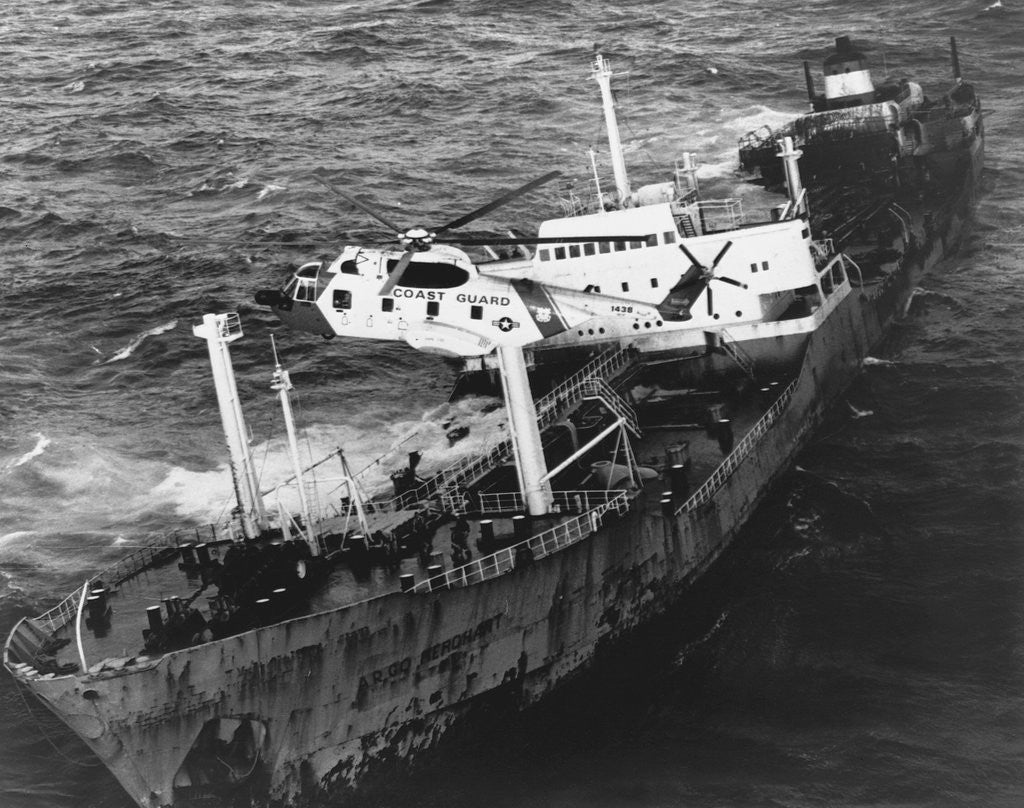 Detail of Rescue Operation of Grounded Oil Tanker by Anonymous