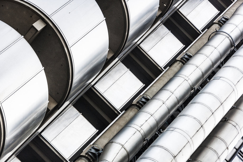 Detail of Lloyds Graphics by Joas Souza