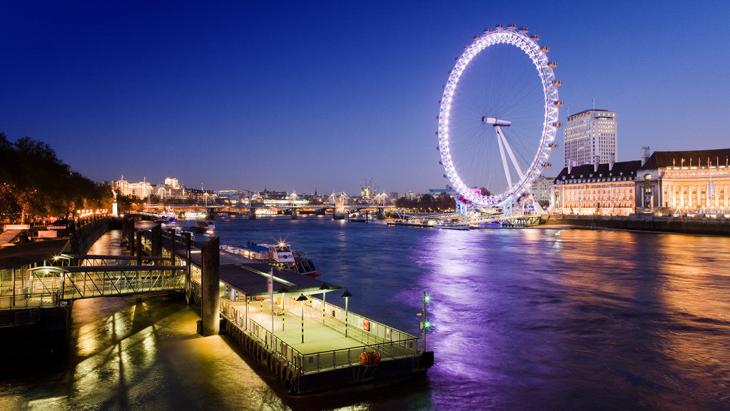 Detail of Thames Eye by Joas Souza