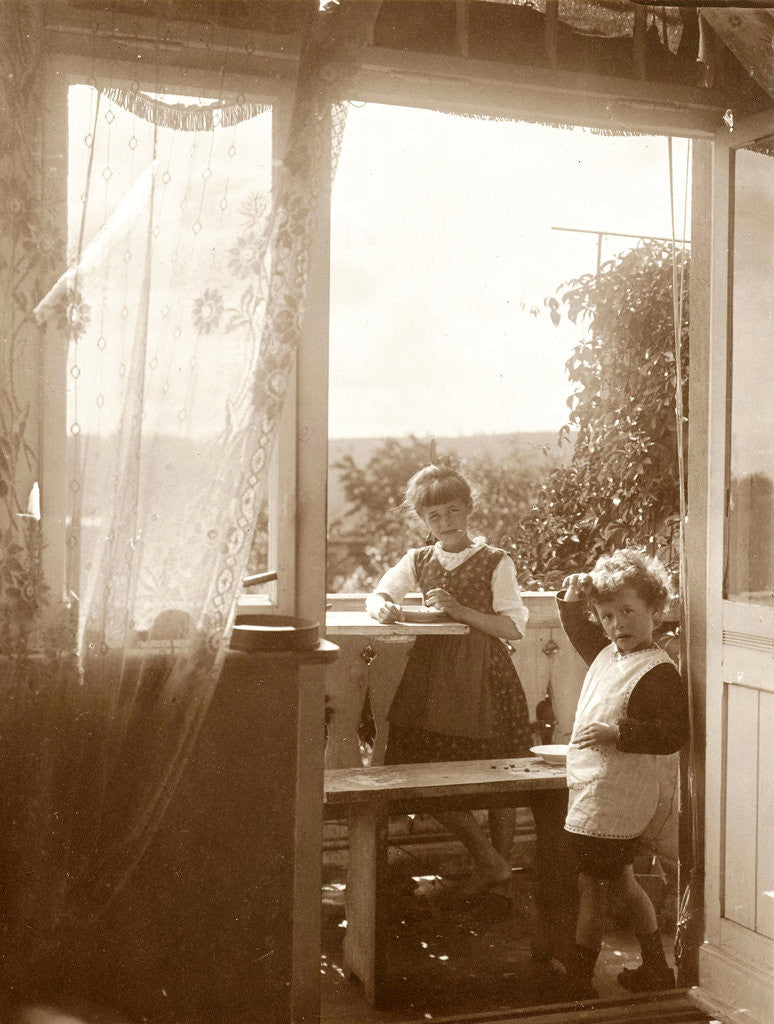 Detail of Marba and Eckart Titzenthaler, children of the photographer, in an interior by Waldemar Titzenthaler