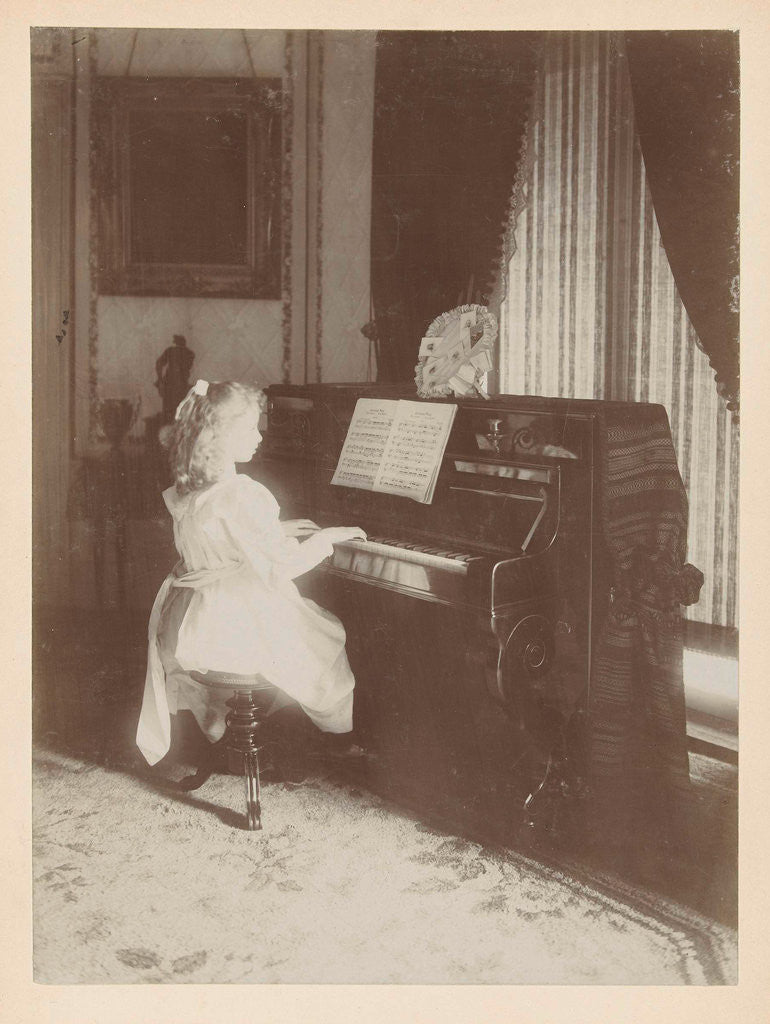 Detail of unknown girl playing the piano by Henry Pauw van Wieldrecht