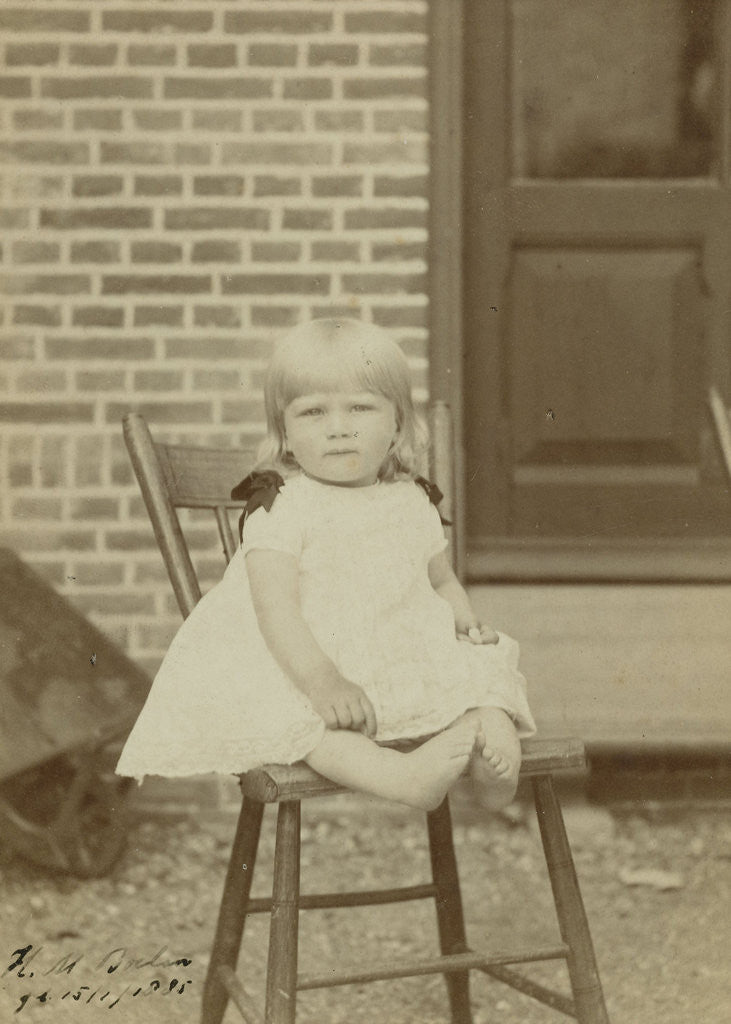 Detail of Portrait of Herman Marius Boelen (born 1885) as a baby on a stool by C.W. Bauer