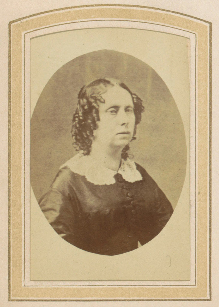 Detail of Photo album of a Dutch family with 168 cartes-de-visite and cabinet pictures by Anonymous